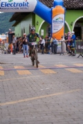 K3037302