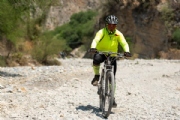 R3260261