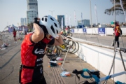I3289824