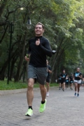 Y3282594