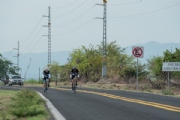 R3318009