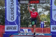 C3381978