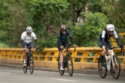 B3411389