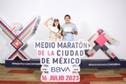 P3658983