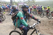 W3675834