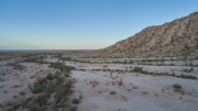 Y3725121
