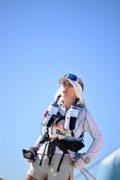 Y3727358