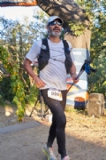 Y3743585