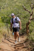 R3757567