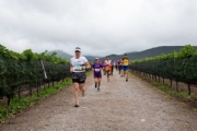 Y3811943