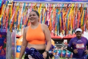 Y3813498