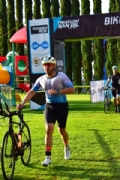 F3848516