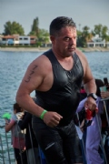 D3846325