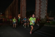 D3895272