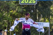 R3944378