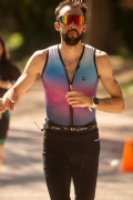 W3949282