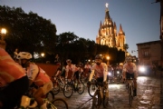 B3962951