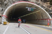 Y3986452