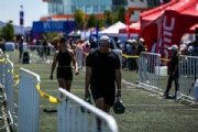 W3988277