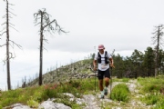 D4032056