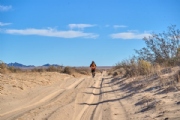 B4086887