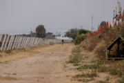 V4105945
