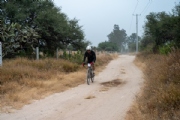 B4099877