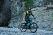 B4180124